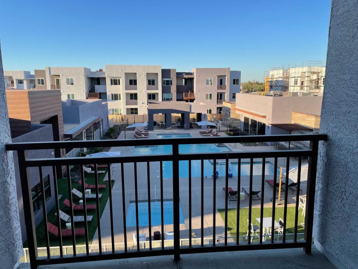 Stay Gia New Modern 1 Bedroom Apartment With Swimming Pool & Gym At Grayson Place Goodyear Kültér fotó
